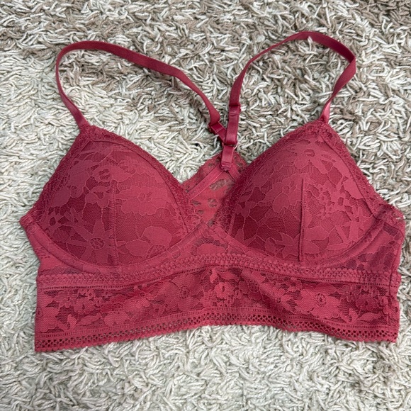 NWT Victoria Secret lace bralet Size S - Picture 2 of 8